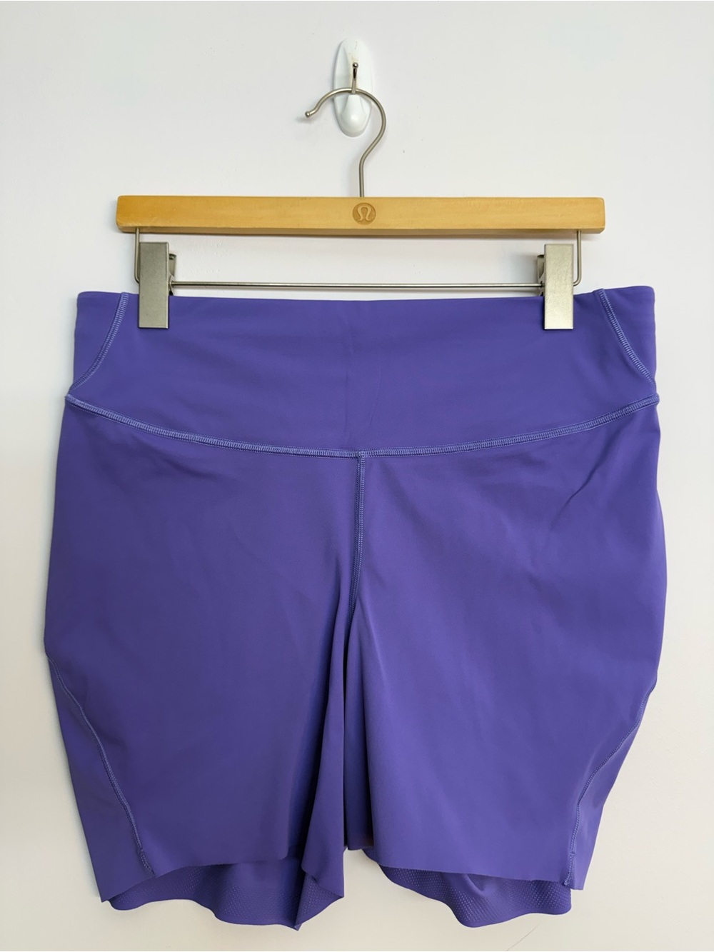 191: Lululemon Base Pace High-Rise Short 6" Charged Indigo Size 14